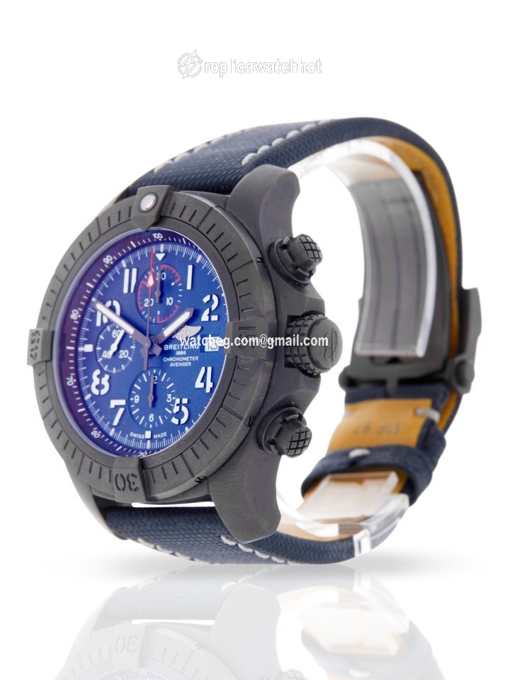 Breitling Super Avenger Mens watch Unisex Automatic Titanium V13375101C1X2 2