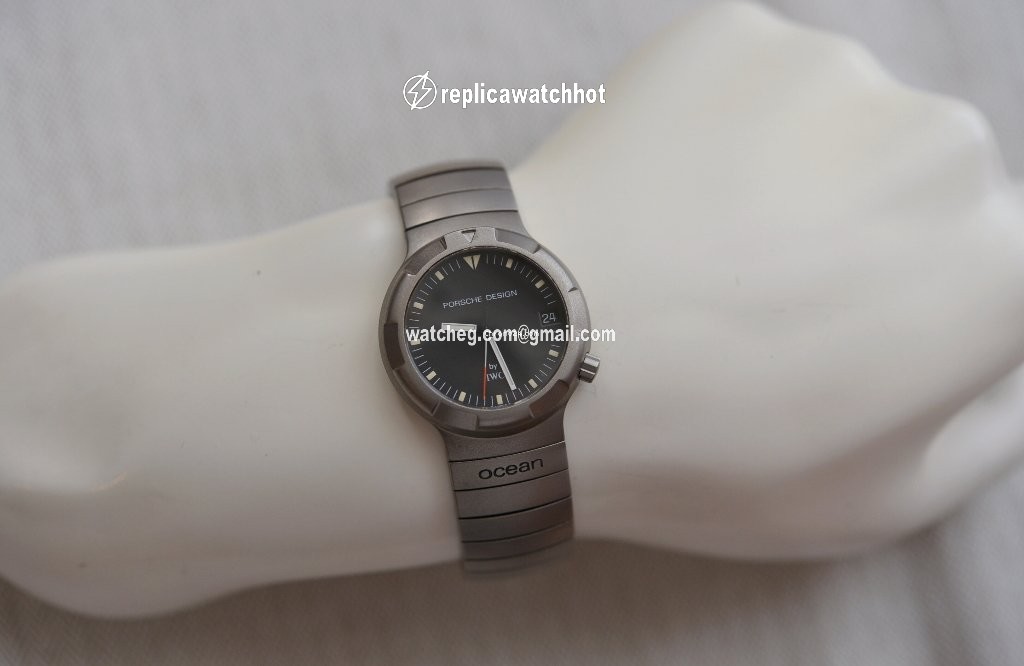 IWC Mens watch Unisex Automatic Titanium IW3523 2
