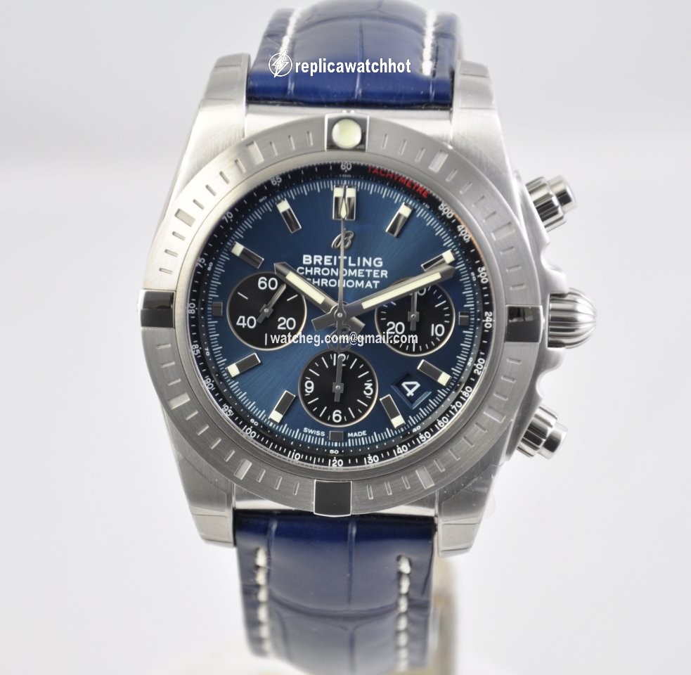 Breitling Chronomat 44 Mens watch Unisex Automatic Steel AB0115101C1P1 2