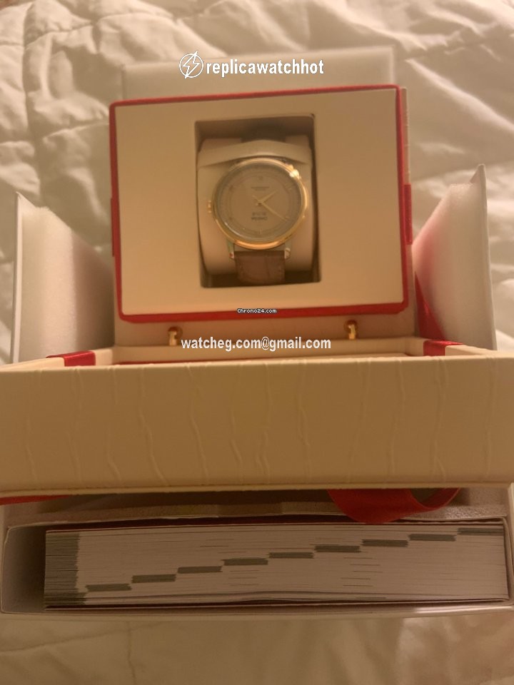 Omega De Ville Prestige Womens watch Automatic Gold Steel 424.23.37.20.09.001 2