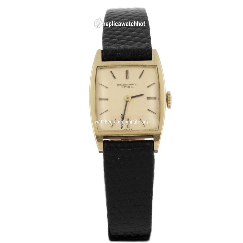 IWC Womens watch Manual winding Yellow gold Vintage IWC 2
