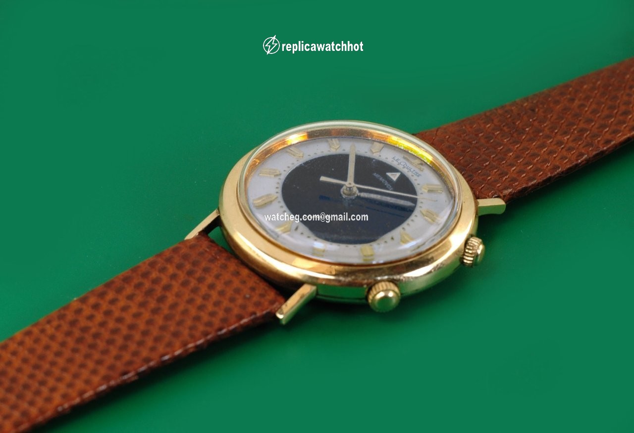Jaeger-LeCoultre Mens watch Unisex Manual winding Yellow gold Jaeger Le Coultre MEMOVOX Alarm Watch 2