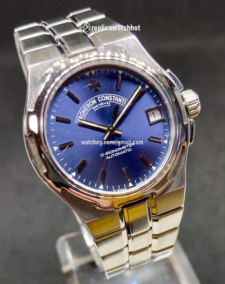 Vacheron Constantin Overseas Mens watch Unisex Automatic Steel 42052 2