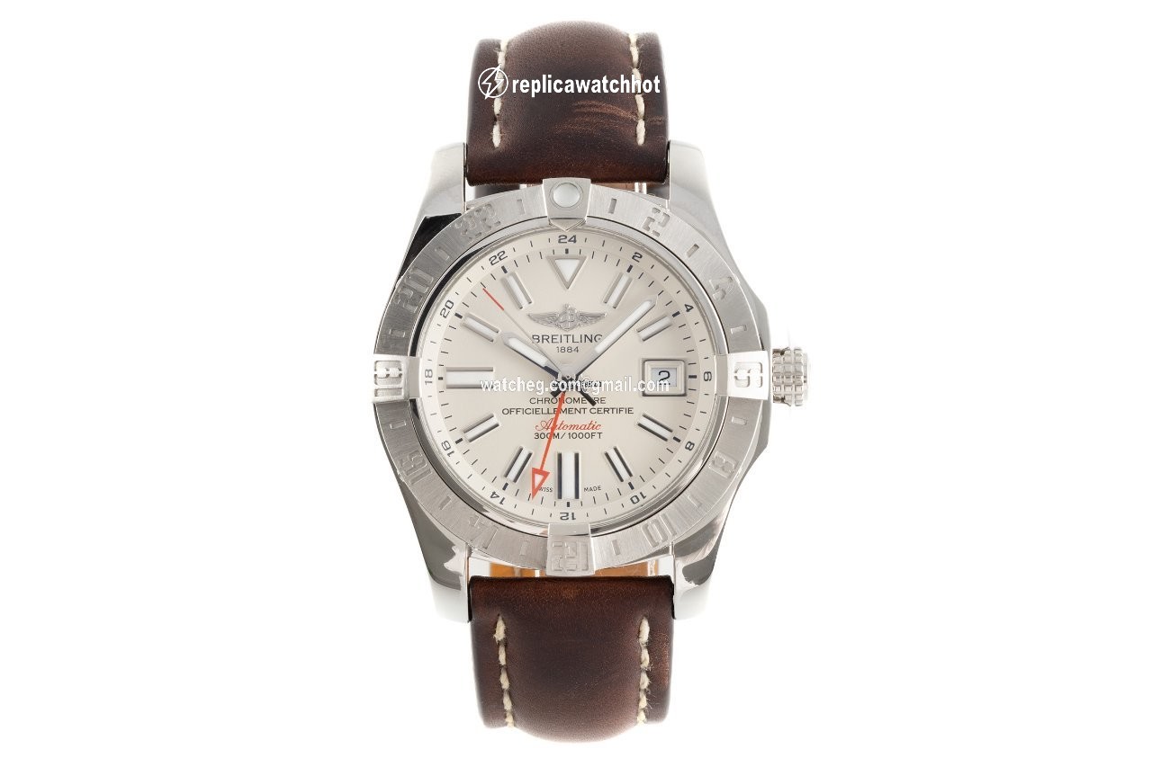 Breitling Avenger II GMT Mens watch Unisex Automatic Steel A3239011 G778 2