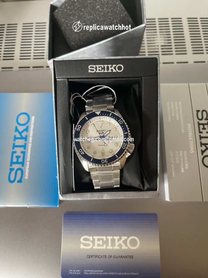 Seiko 5 Sports Mens watch Unisex Automatic Steel SRPG47K1 2