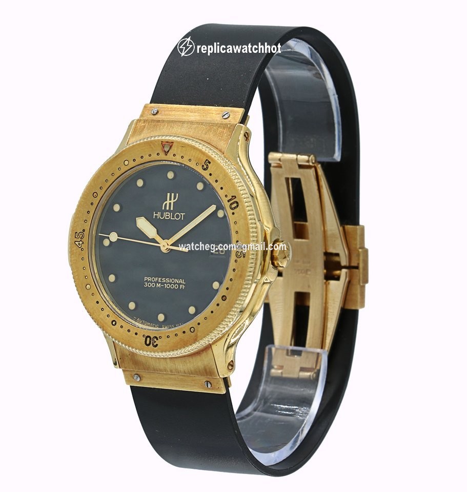 Hublot Mens watch Unisex Automatic Yellow gold 1553.3 2