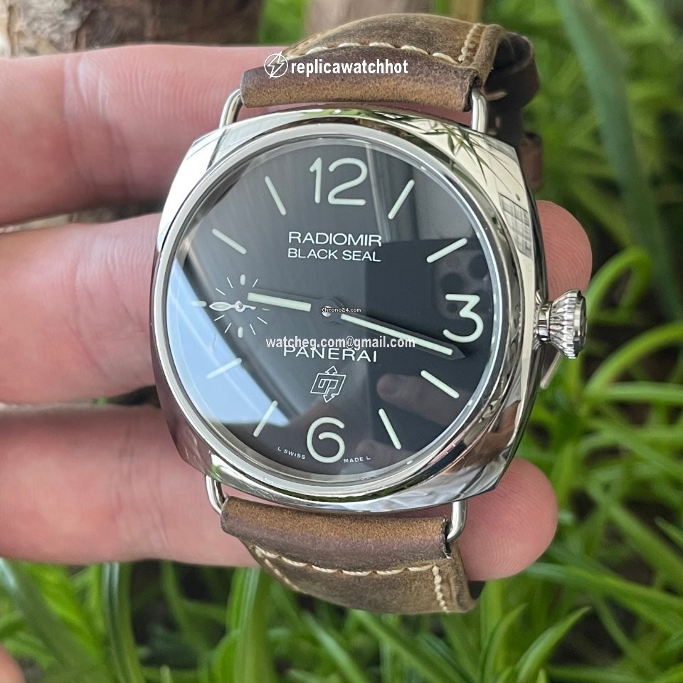 Panerai Radiomir Black Seal Mens watch Unisex Manual winding Steel PAM 00380 2