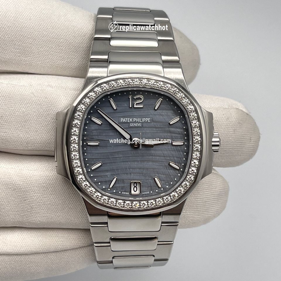 Patek Philippe Nautilus Womens watch Automatic Steel 7018 1A-010 2