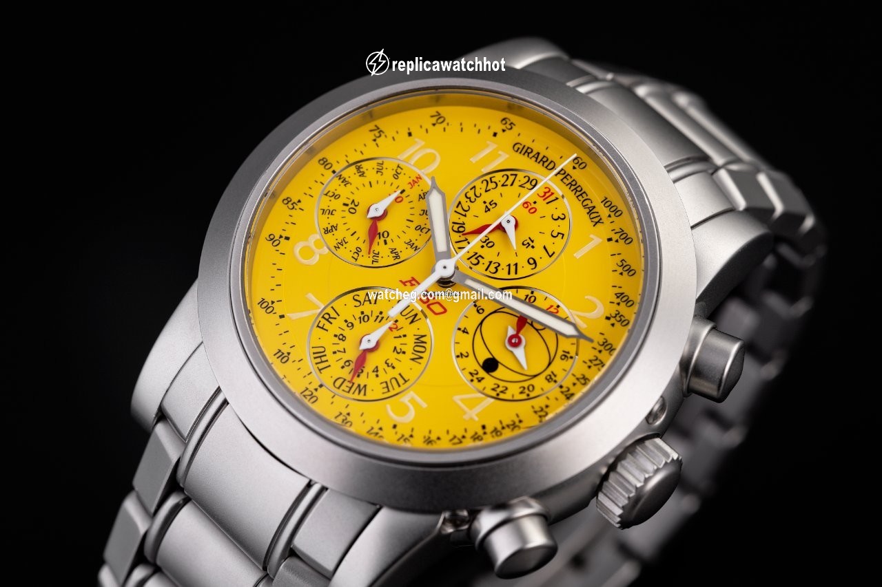 Girard Perregaux Ferrari Mens watch Unisex Automatic Titanium 9025 2