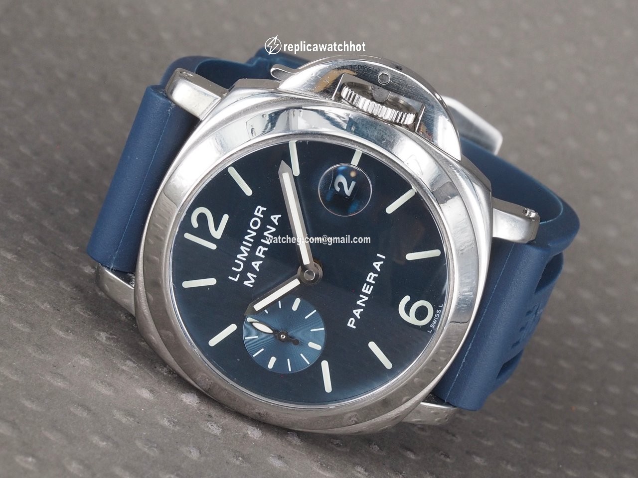 Panerai Steel PAM 00070 2