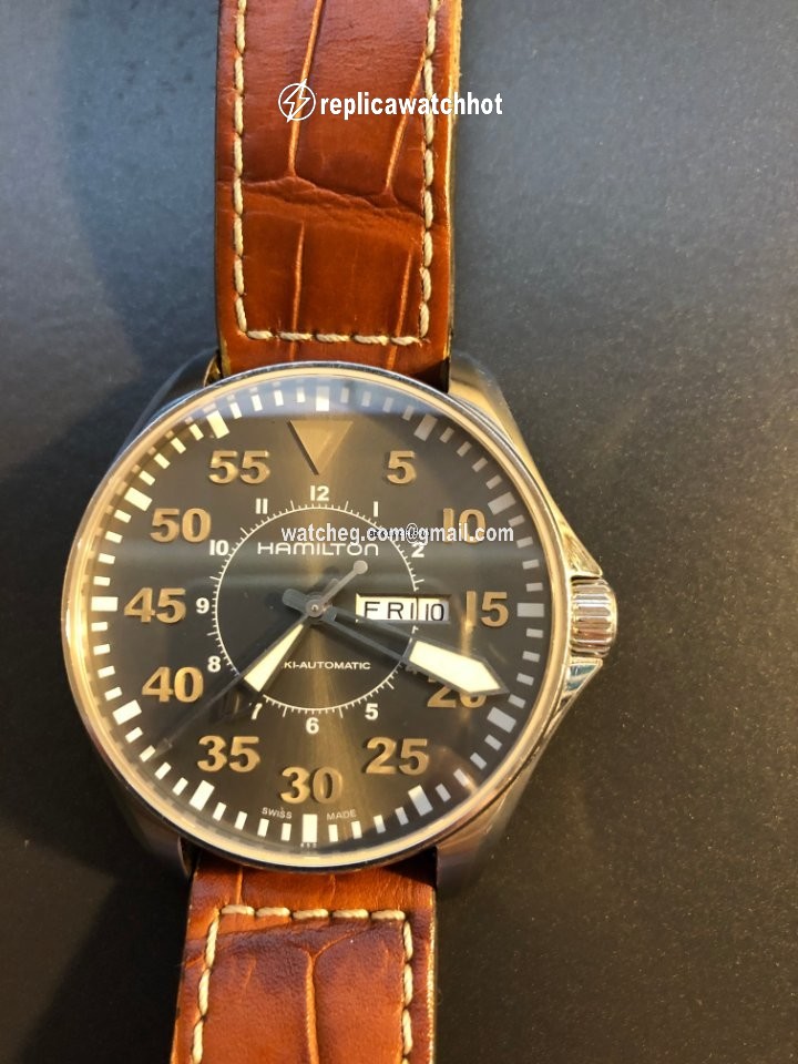 Hamilton Khaki Pilot Mens watch Unisex Automatic Steel H64715885 2