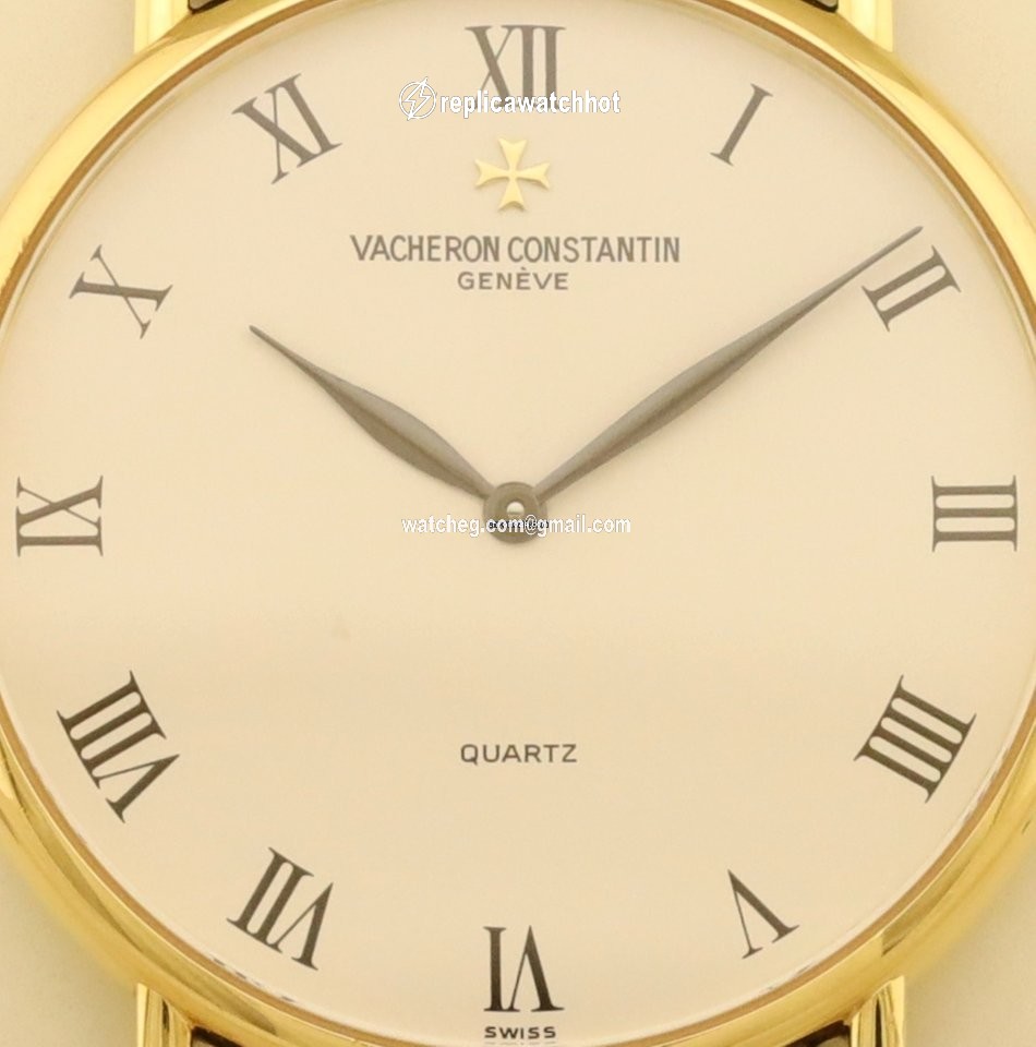 Vacheron Constantin Patrimony Mens watch Unisex Quartz Yellow gold 74002 2