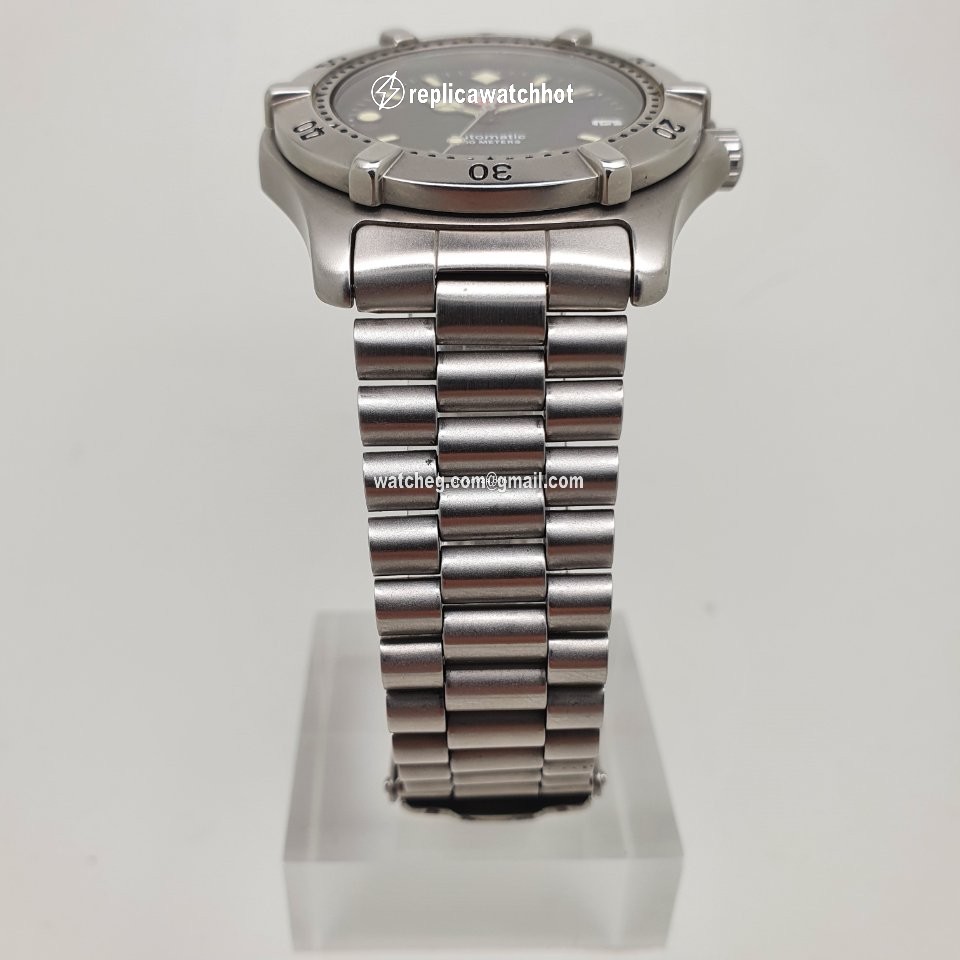 TAG Heuer 2000 Mens watch Unisex Automatic Steel WE2110 2