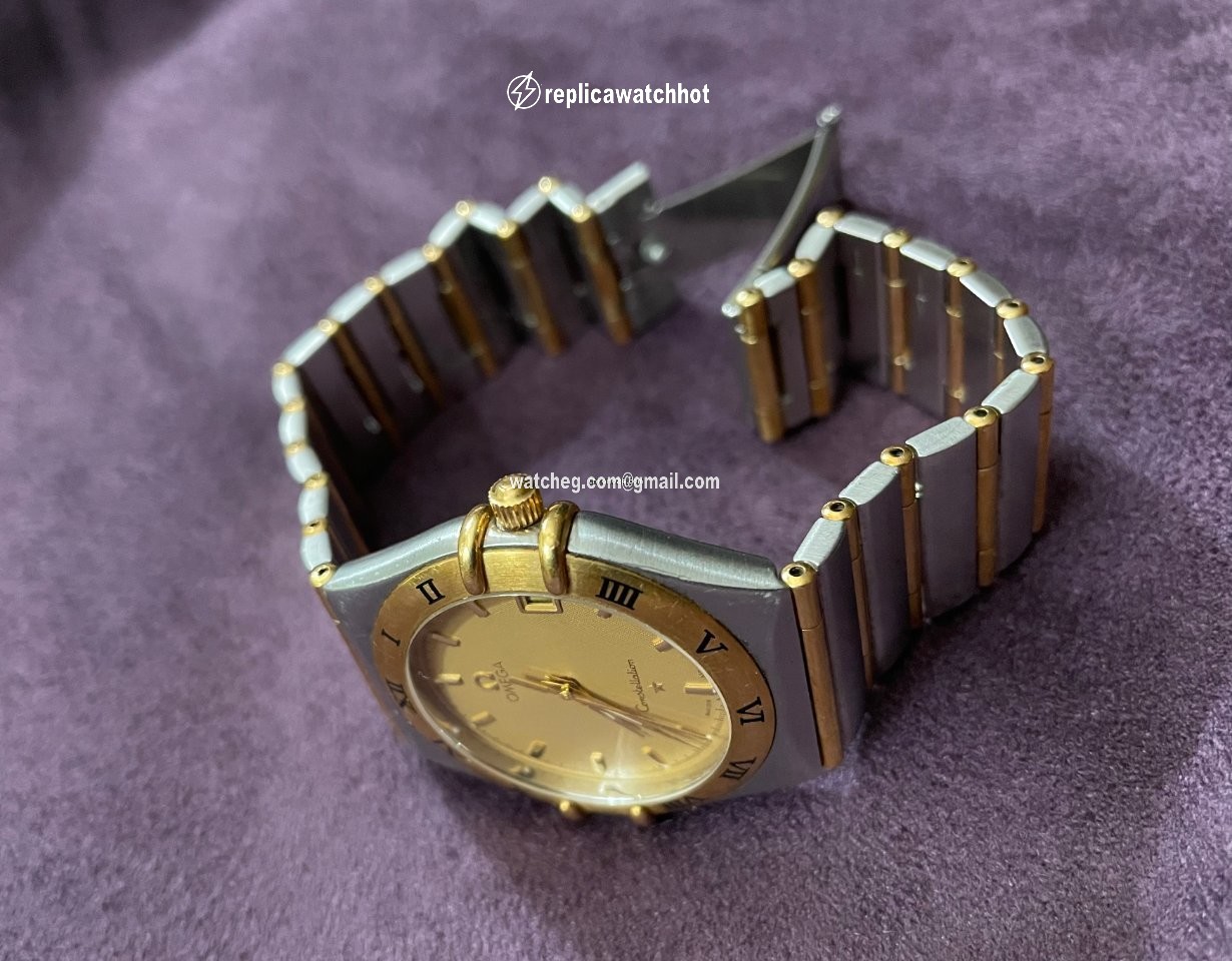 Omega Constellation Day-Date Mens watch Unisex Quartz Gold Steel 3961070 2