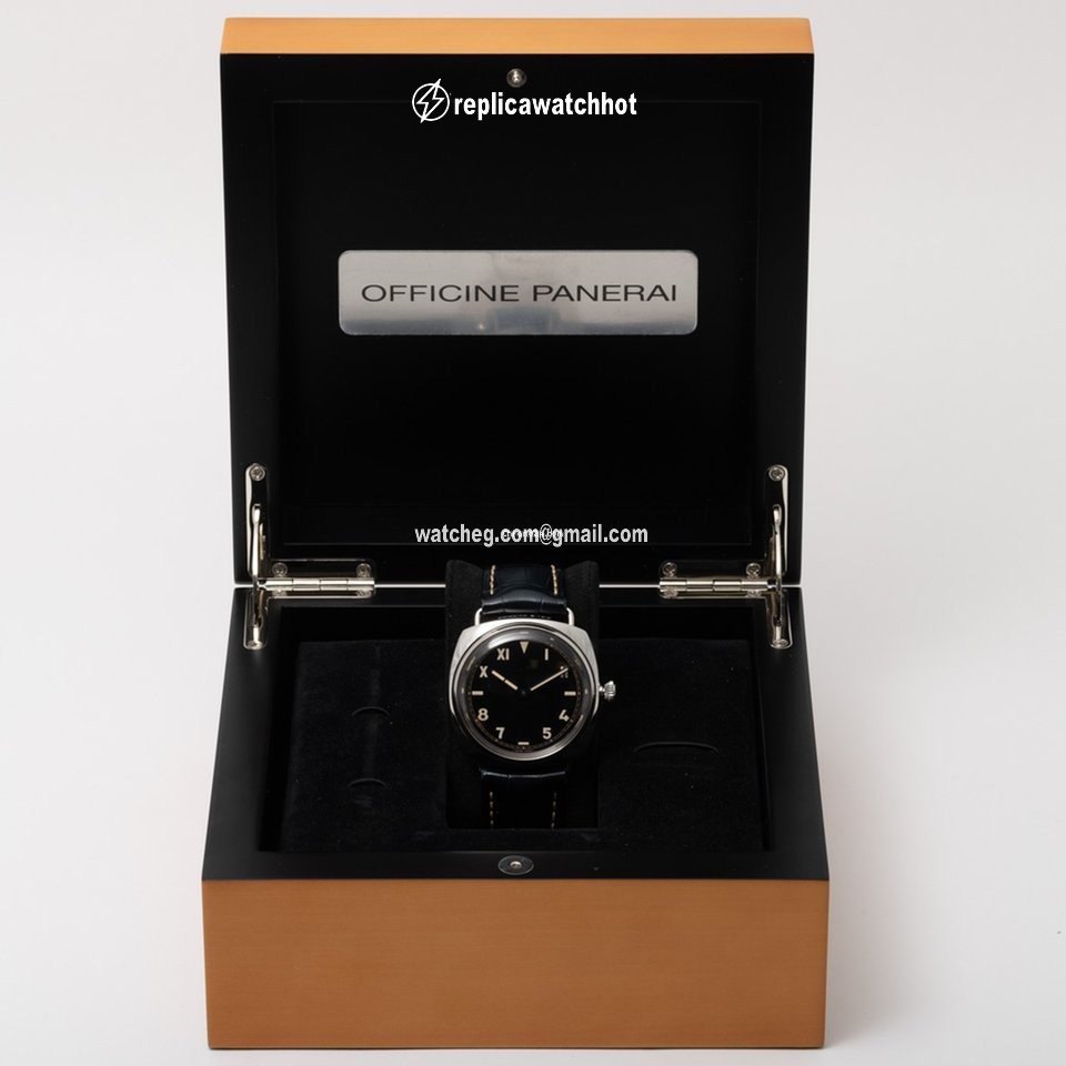 Panerai Special Editions Mens watch Unisex Manual winding Steel PAM 00249 2