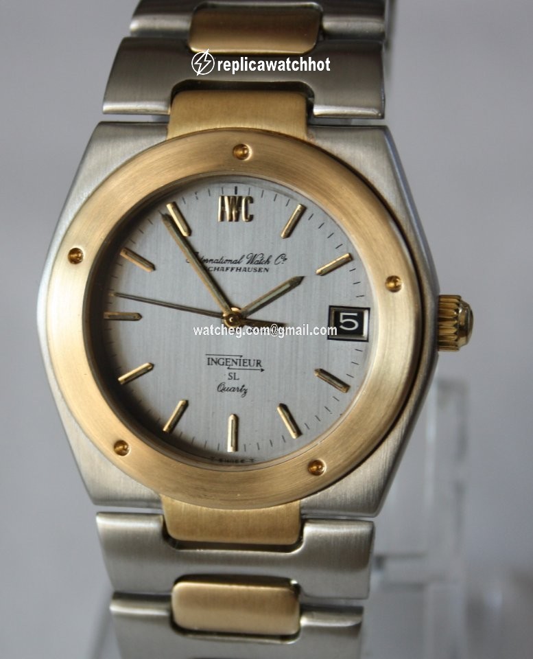 IWC Mens watch Unisex Quartz Gold Steel IW3003 2