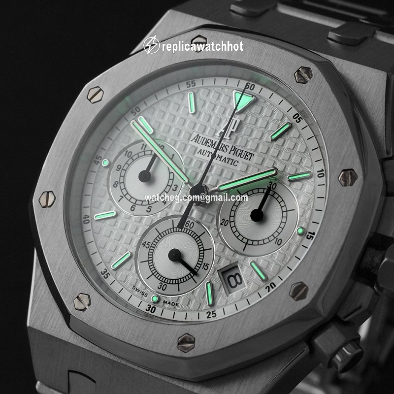 Audemars Piguet Royal Oak Chronograph Mens watch Unisex Automatic Steel 26300ST.OO.1110ST.05 2