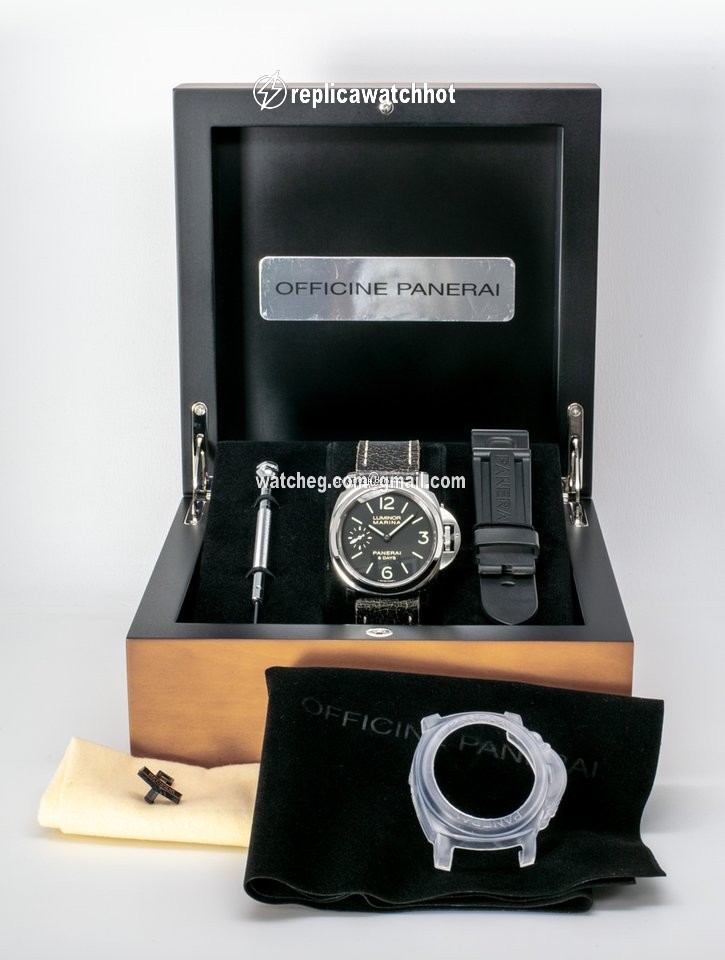 Panerai Luminor Marina 8 Days Mens watch Unisex Automatic Steel PAM00510 2