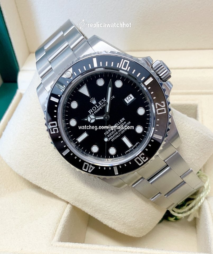 Rolex Sea-Dweller 4000 Mens watch Unisex Steel Automatic 116600 2
