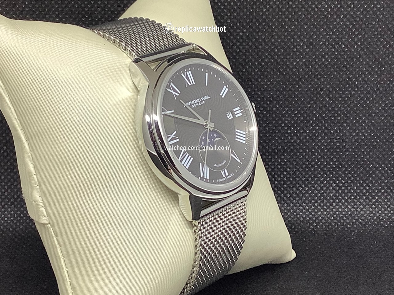 Raymond Weil Maestro Mens watch Unisex Automatic Steel 2239M-ST-00609 2