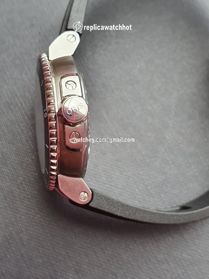 Oris Aquis Date Womens watch Automatic Steel 01 733 7652 4135-07 4 18 34 2