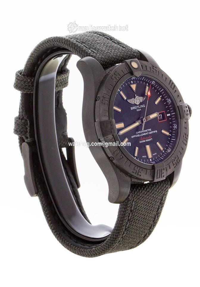 Breitling Avenger Blackbird 44 Mens watch Unisex Automatic Titanium V1731110 BD74 2