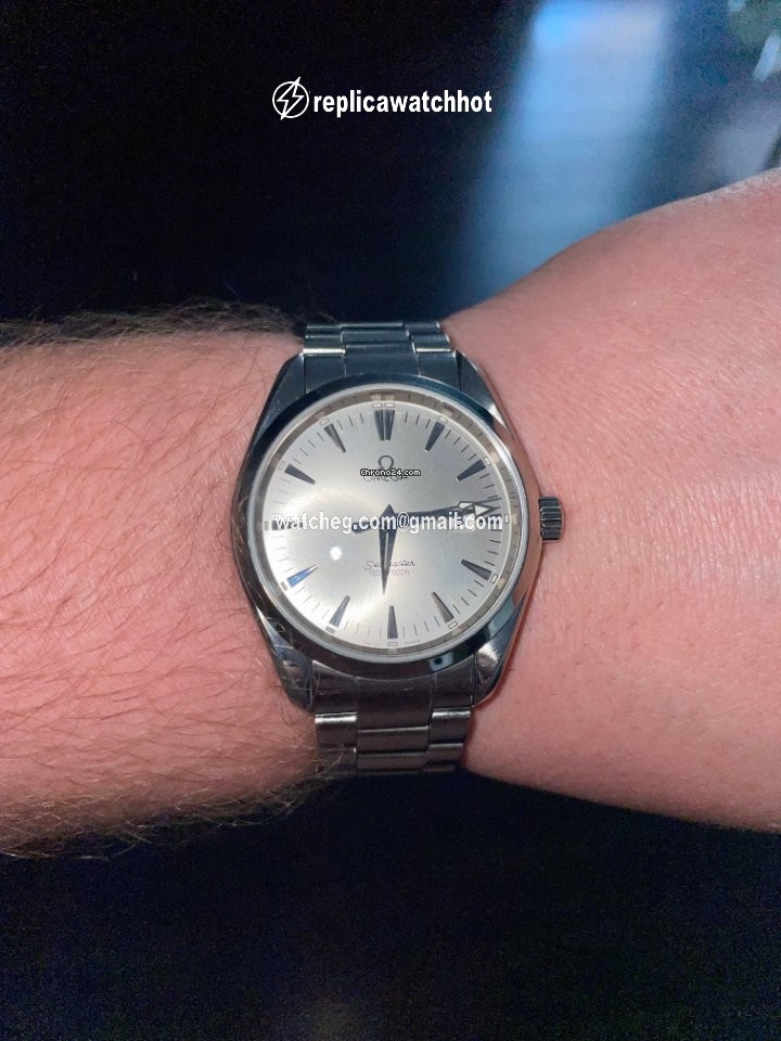 Omega Seamaster Aqua Terra Mens watch Unisex Quartz Steel 2517.30.00 2