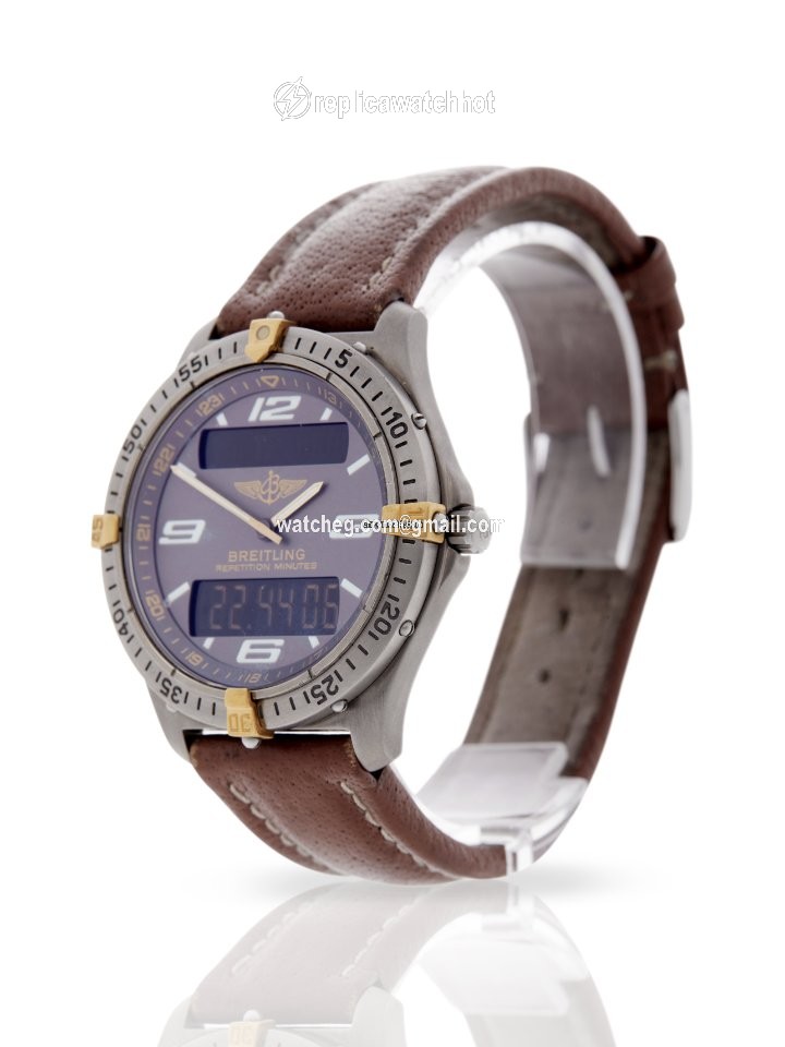 Breitling Aerospace Mens watch Unisex Quartz Titanium F65062 2