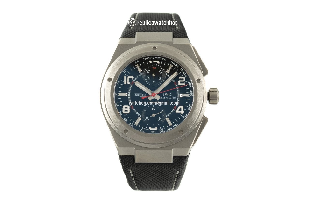 IWC Ingenieur AMG Mens watch Unisex Automatic Titanium IW372504 2