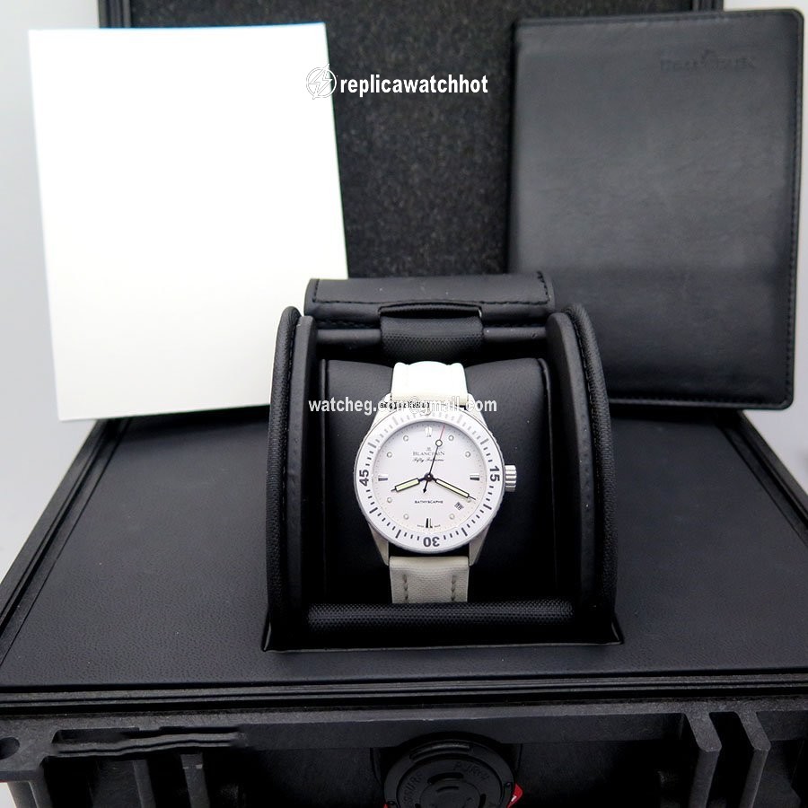 Blancpain Fifty Fathoms Bathyscaphe Womens watch Automatic Steel 5100-1127-NAWA 2