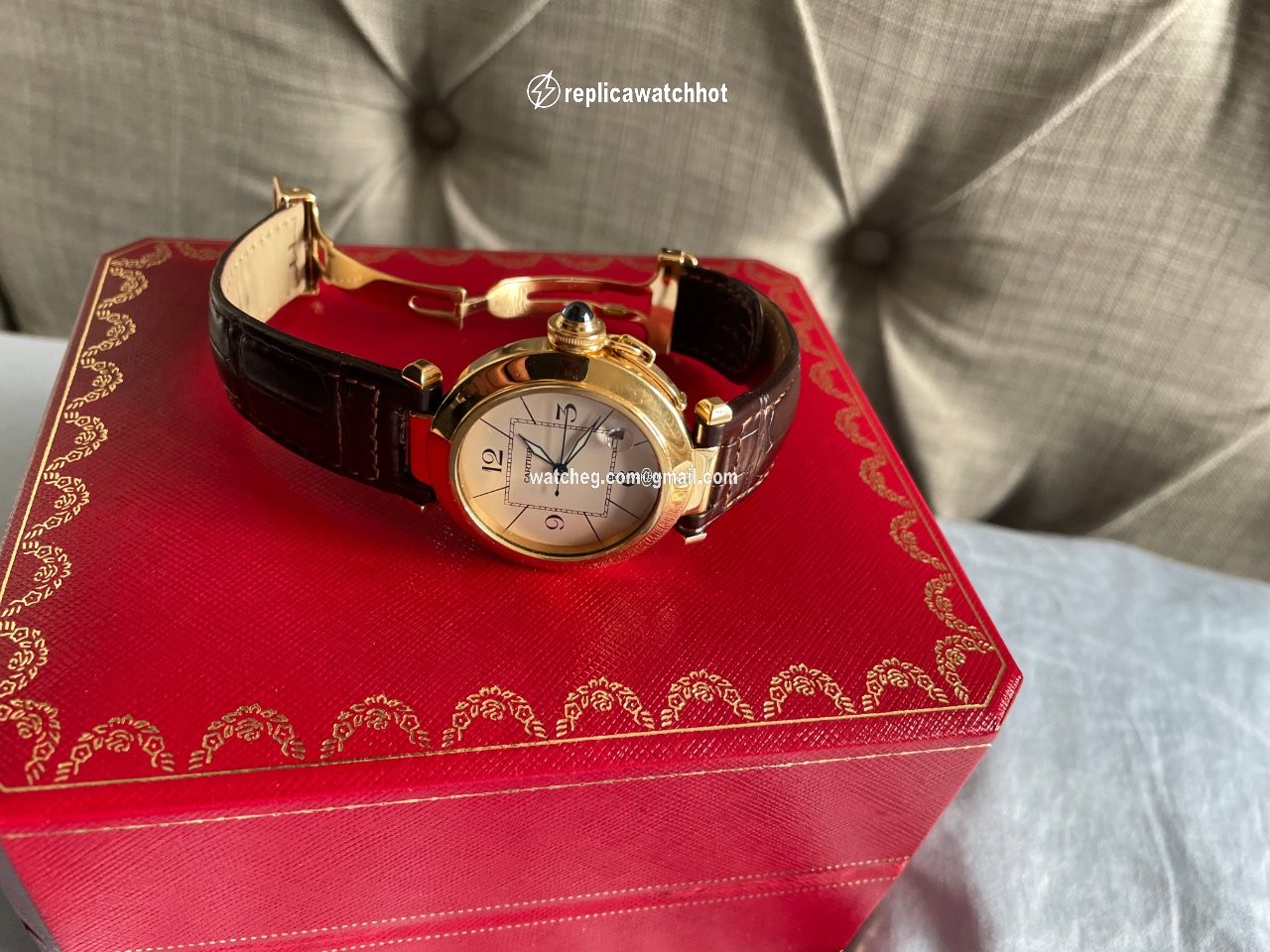 Cartier Pasha Mens watch Unisex Automatic 4020 2