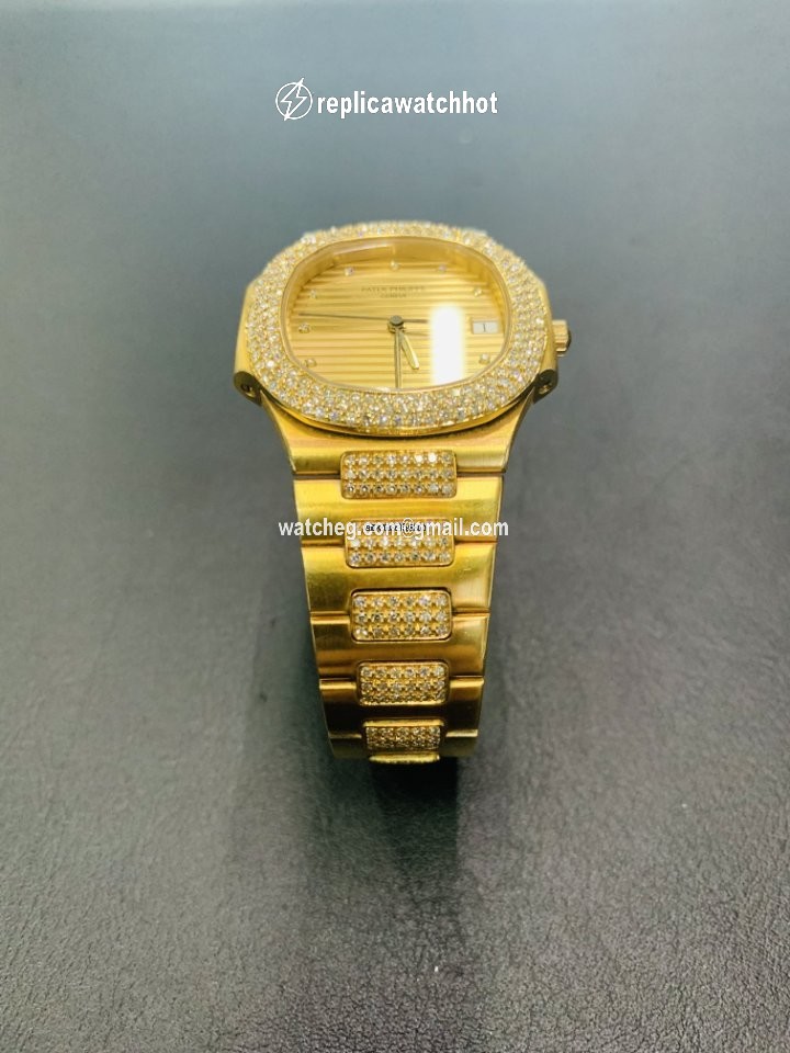 Patek Philippe Nautilus Mens watch Unisex Quartz 3900 005 2