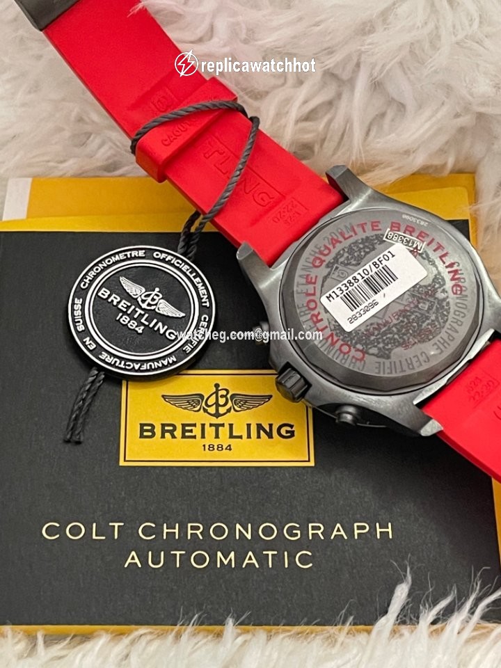 Breitling Colt Chronograph Automatic Mens watch Unisex Automatic Steel M1338810.BF01.109W.M20BASA.1 2