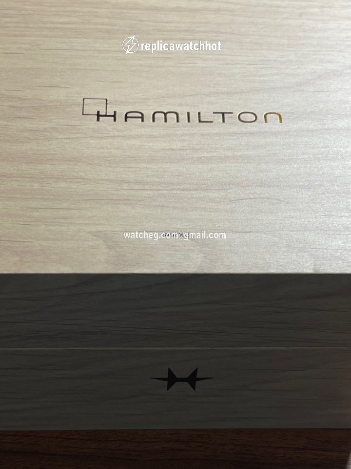 Hamilton Khaki Navy Frogman Mens watch Unisex Automatic Steel H77705145 2