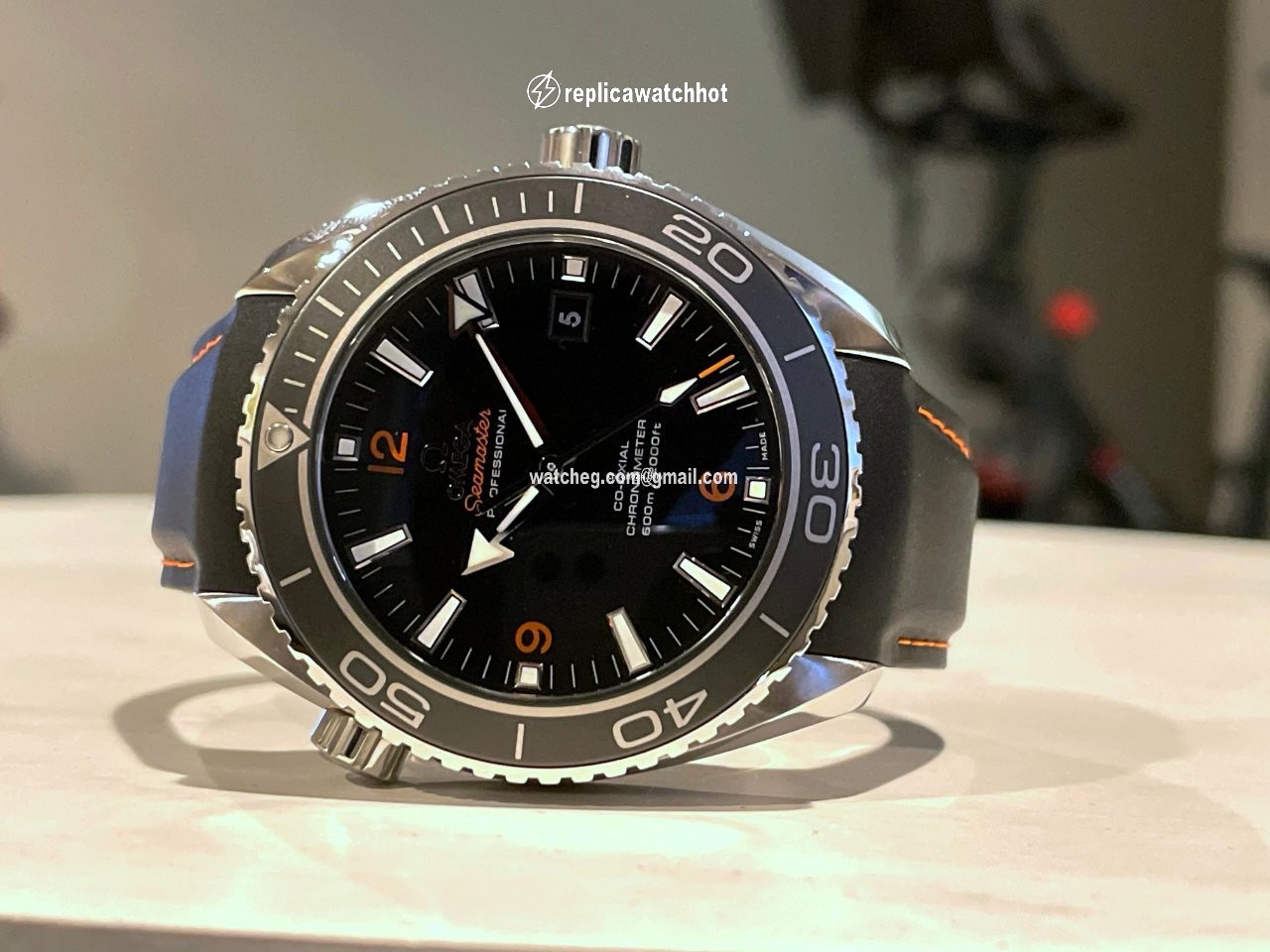 Omega Seamaster Planet Ocean Mens watch Unisex Automatic Steel 232.32.46.21.01.005 2