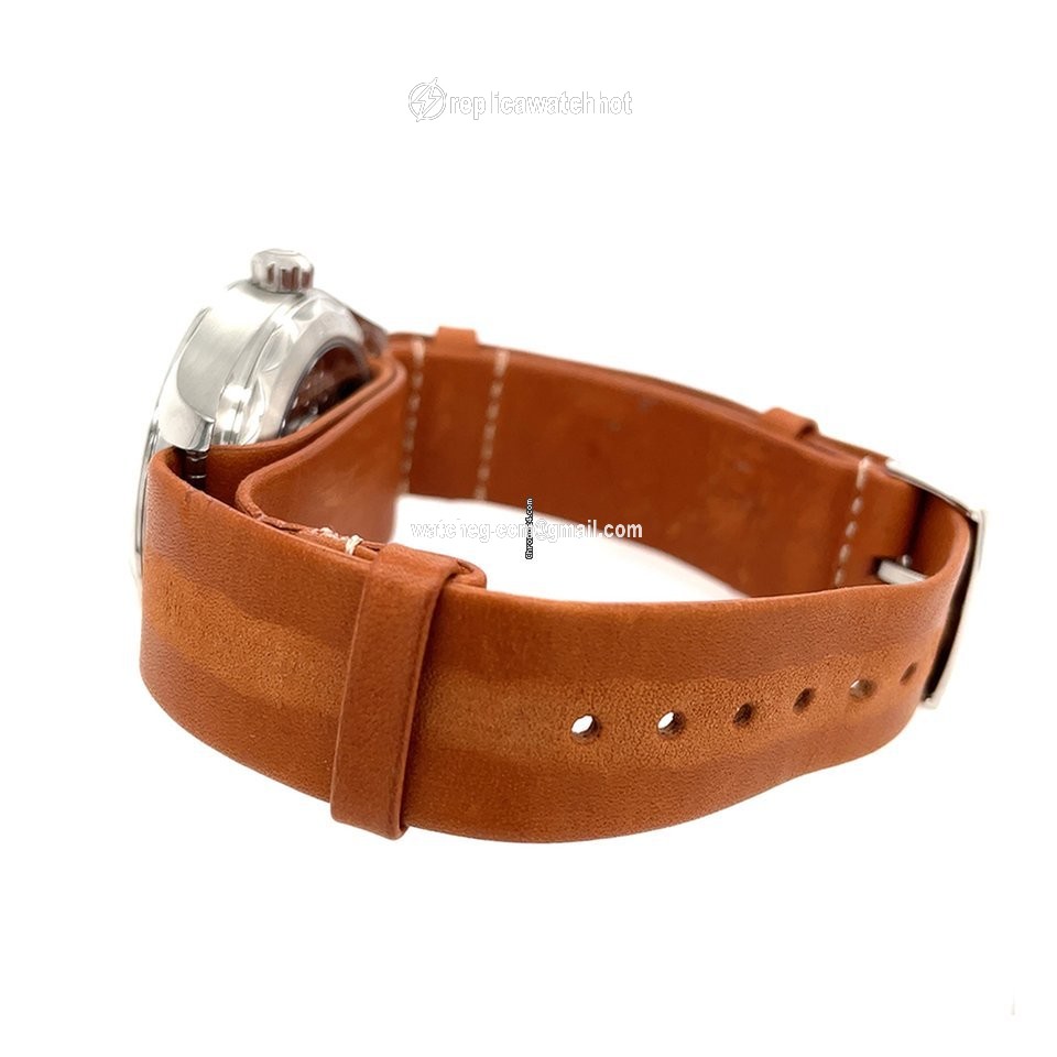 Omega Seamaster Aqua Terra Mens watch Unisex Automatic Steel 220.12.41.21.02.001 2