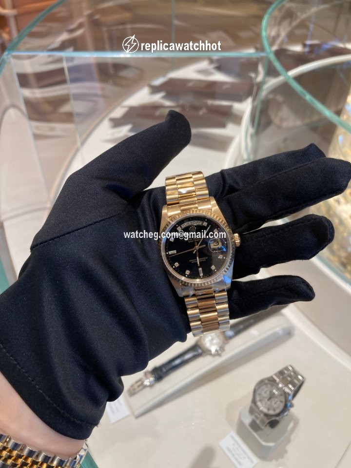 Rolex Day-Date 36 Mens watch Unisex Yellow gold Automatic 18238A 2