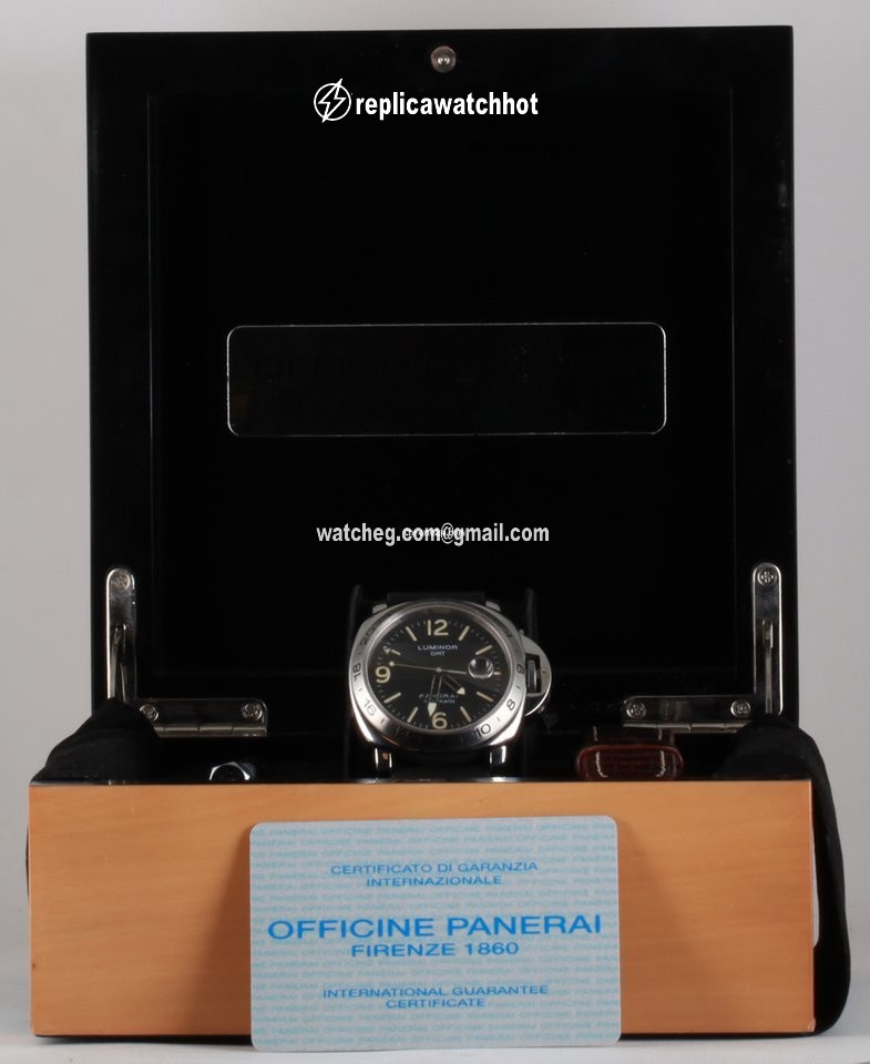 Panerai Luminor GMT Automatic Mens watch Unisex Automatic Steel PAM 00023 2