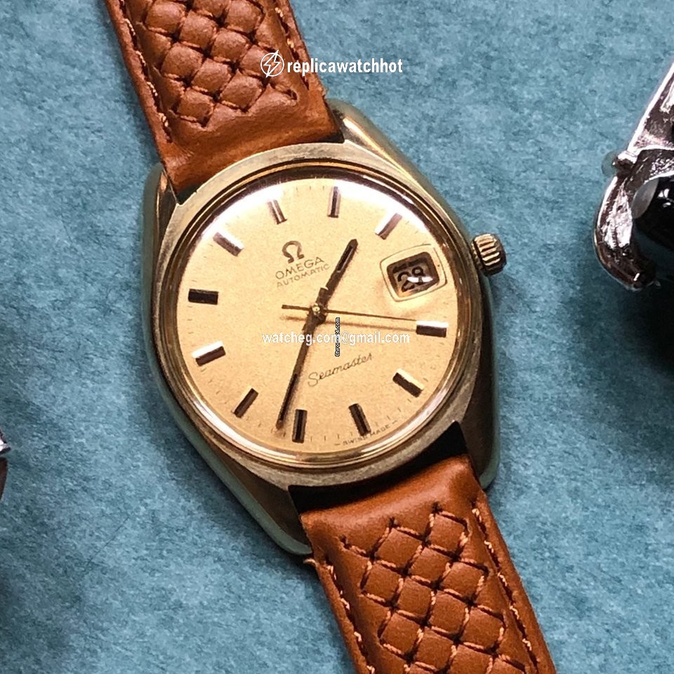 Omega Seamaster Mens watch Unisex Automatic Gold Steel 166.067 2