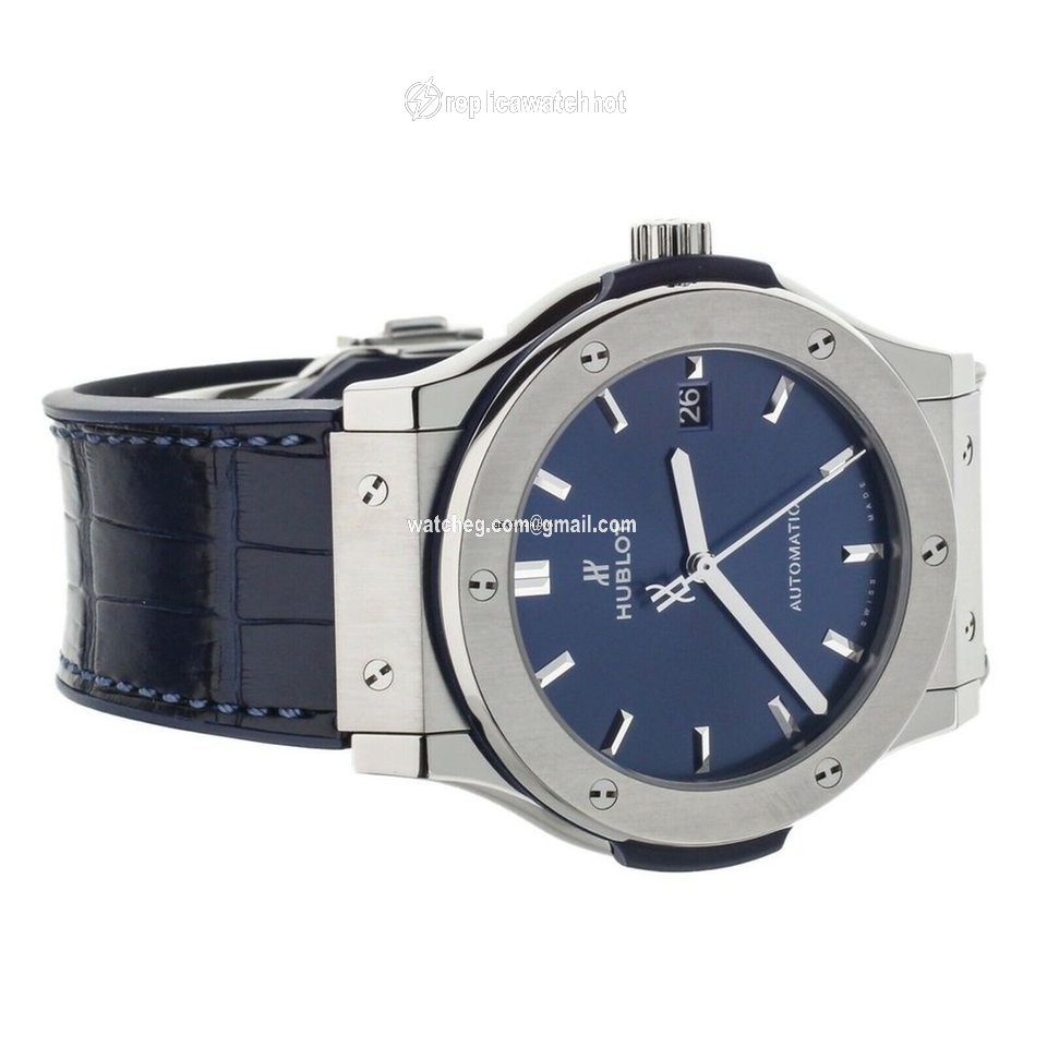 Hublot Classic Fusion Blue Mens watch Unisex Automatic Titanium 511.NX.7170.LR 2