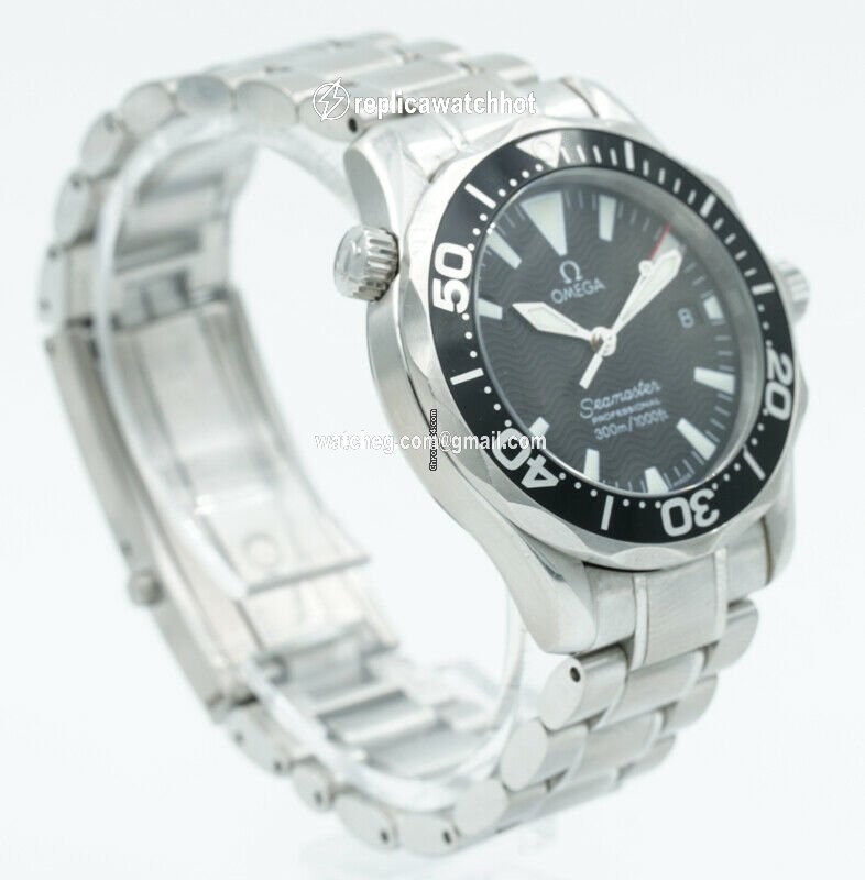 Omega Seamaster Mens watch Unisex Quartz Steel 2262500 2