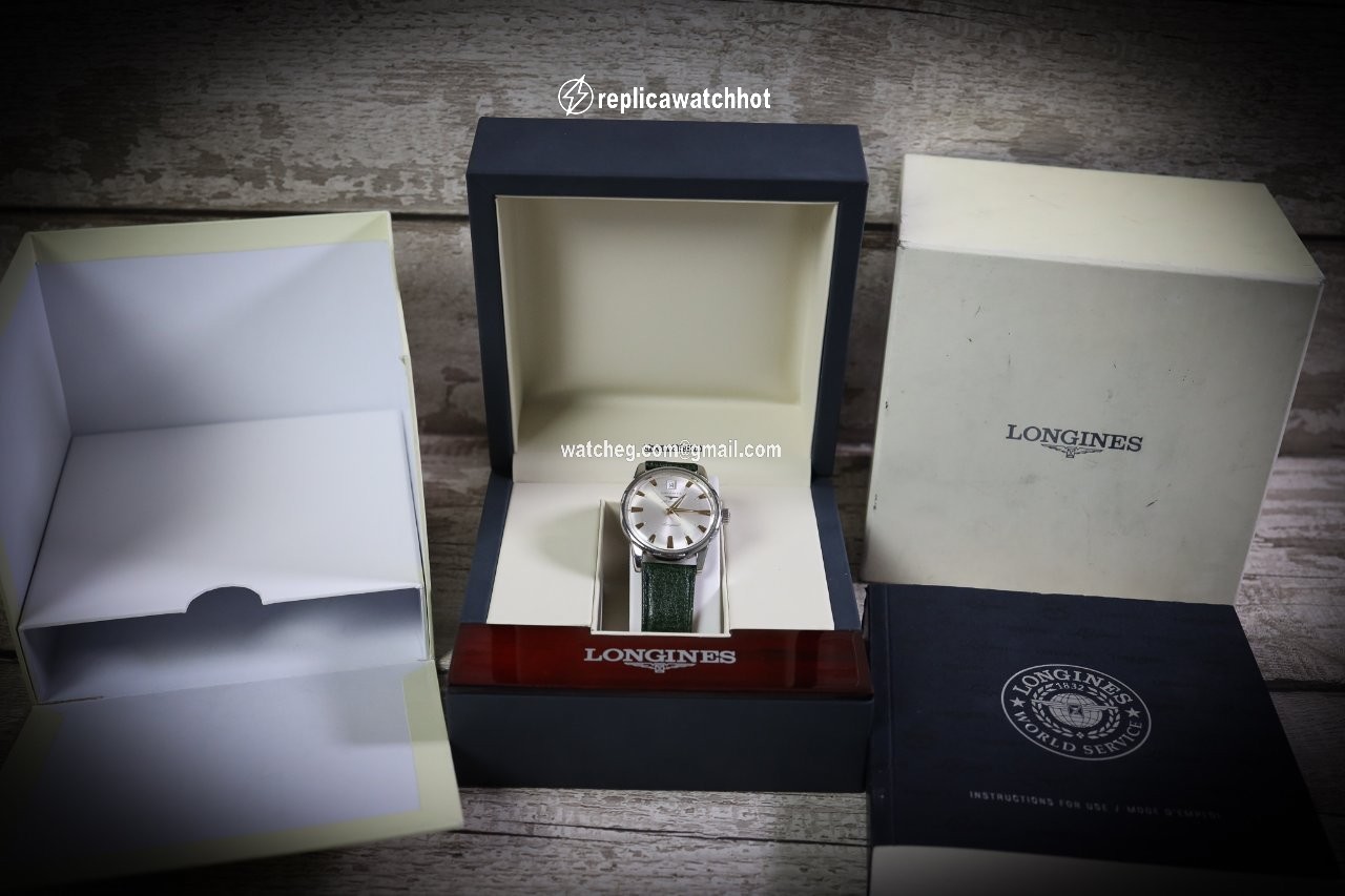 Longines Conquest Heritage Mens watch Unisex Automatic Steel L1.611.4.52.2 2