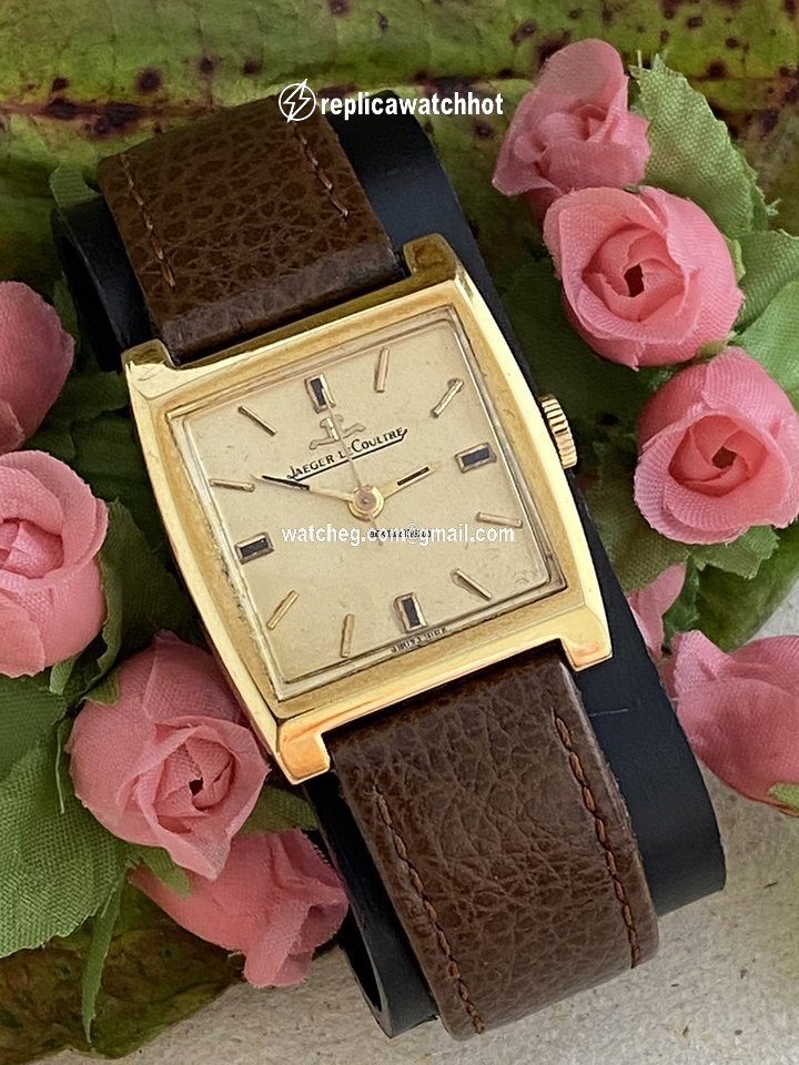 Jaeger-LeCoultre Reverso Squadra Chronograph GMT Mens watch Unisex Manual winding Yellow gold Jaeger-LeCoultre Club, Cal.1900, ref. 1151937, serial 200701 2