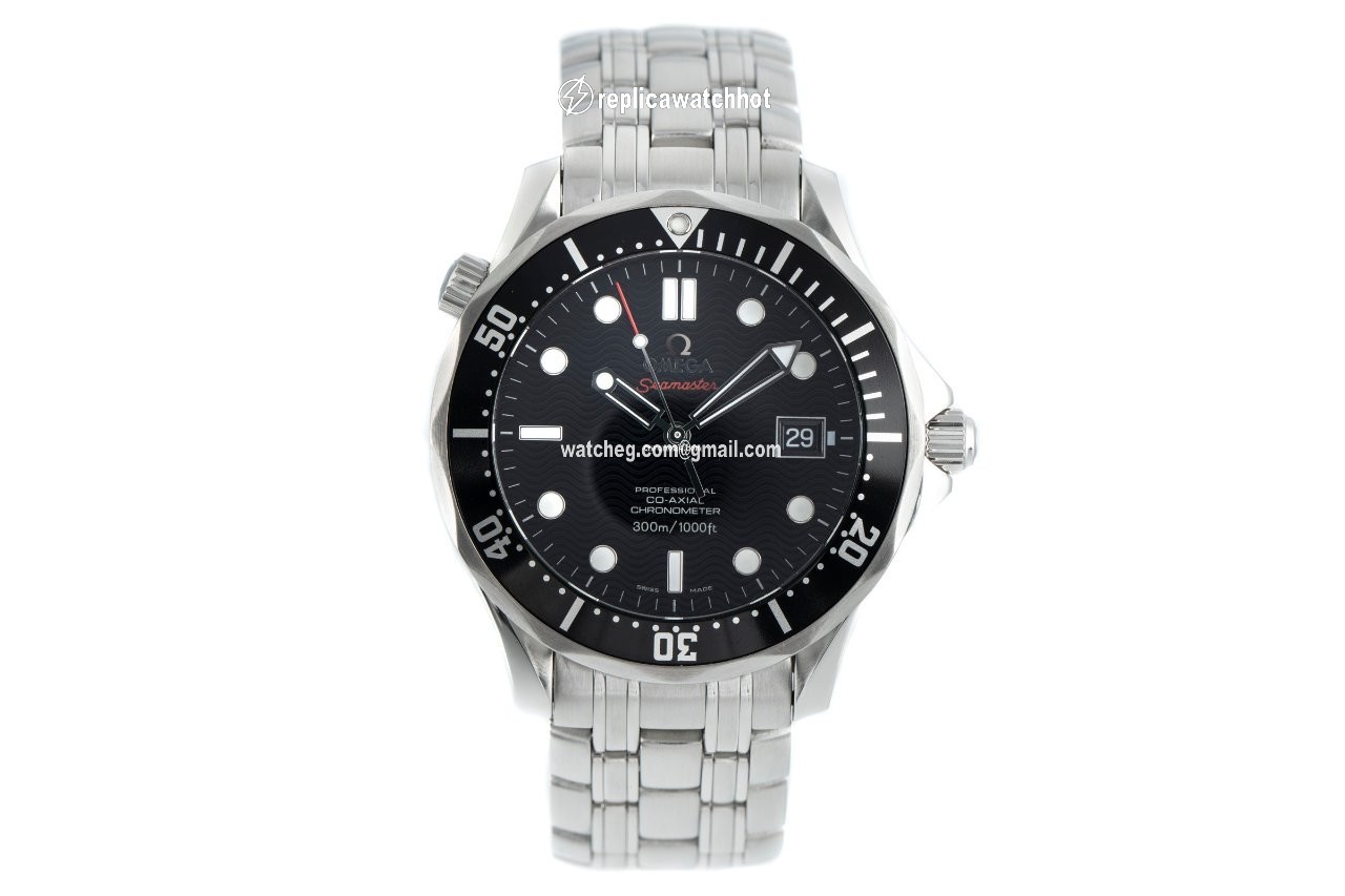 Omega Seamaster Diver 300 M Mens watch Unisex Automatic Steel 212.30.41.20.01.002 2