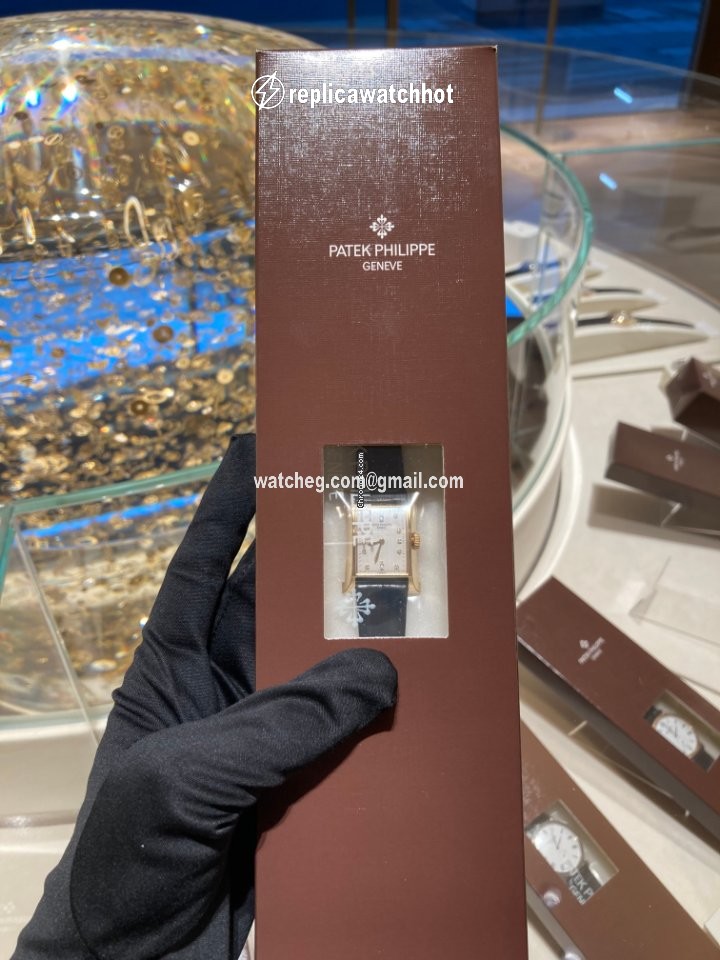 Patek Philippe Pagoda Womens watch Manual winding Yellow gold 4900J 2