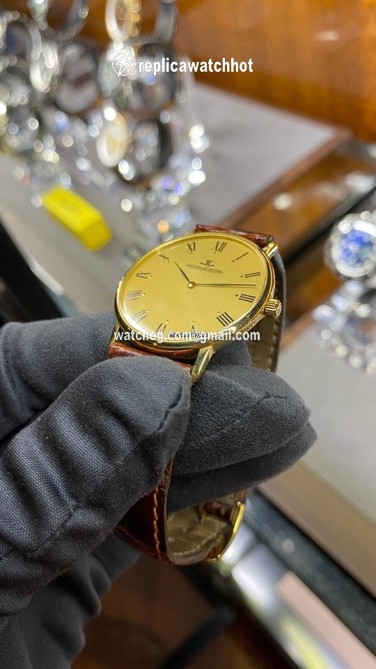 Jaeger-LeCoultre Mens watch Unisex Quartz Yellow gold 111.1.09 2