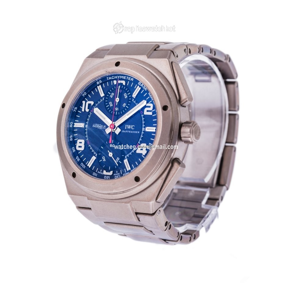 IWC Ingenieur AMG Mens watch Unisex Automatic Titanium IW3725 2
