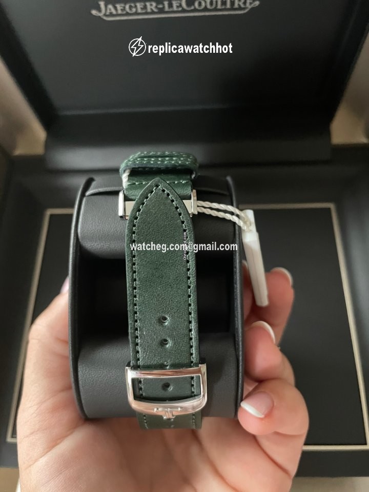 Jaeger-LeCoultre Reverso Mens watch Unisex Manual winding Steel 3902420 2