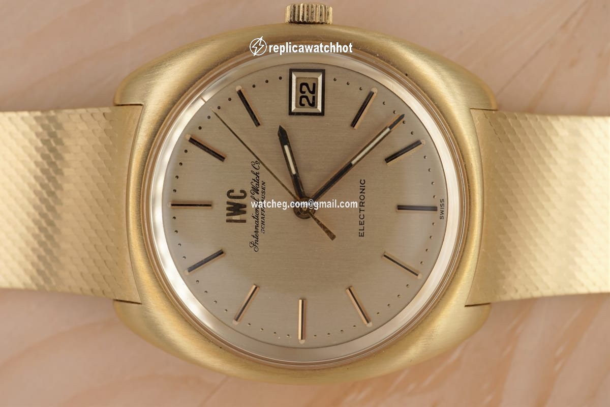 IWC Mens watch Unisex Quartz Yellow gold 9601 2