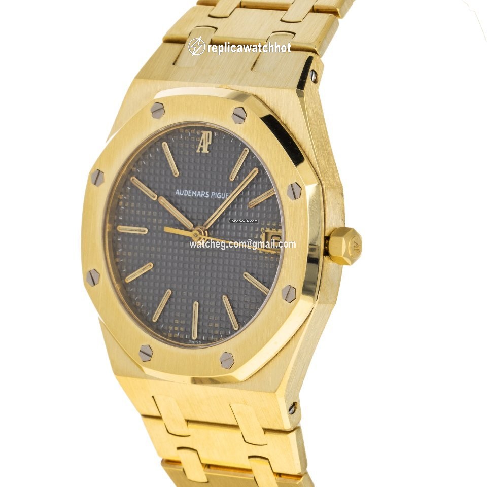 Audemars Piguet Royal Oak Mens watch Unisex Quartz Yellow gold 56023SA 2